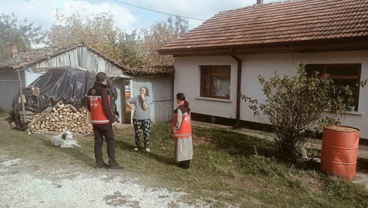 Köylerinde çıkan yangından etkilenen vatandaşlara psikososyal destek