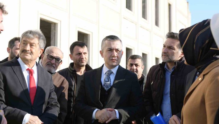 Esenyurt’ta yarım kalan projeler tamamlanıyor