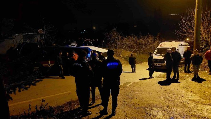 Akyazı’da bir kişi ahırda tüfekle vurulmuş halde ölü bulundu
