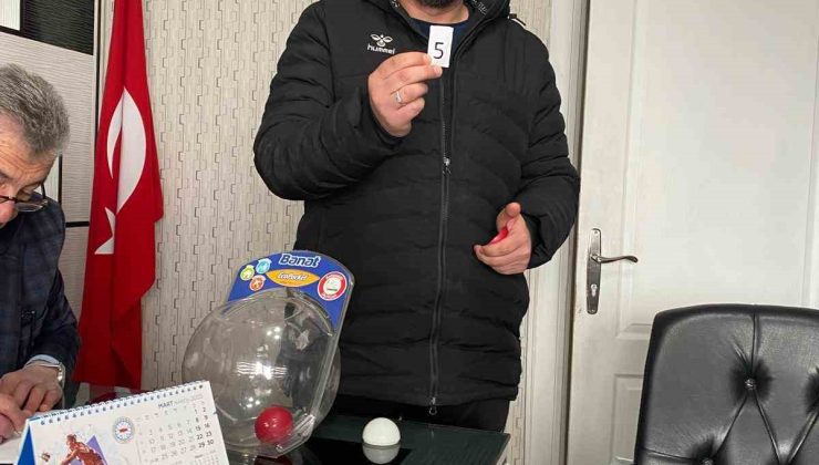 Bilecik’te U15 Gençler Ligi kur’aları çekildi