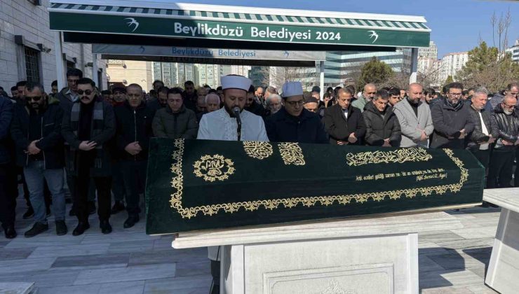 Çocuk doktoru Kılınçlı son yolculuğuna uğurlandı