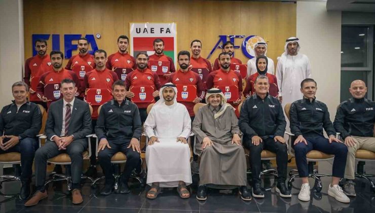 Cüneyt Çakır, FIFA’nın hakem seminerine eğitimci olarak katıldı