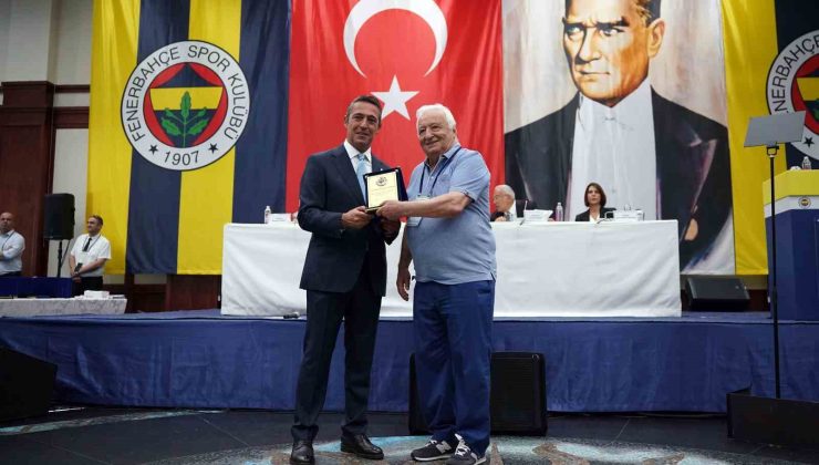 Fenerbahçe’nin eski futbolcusu Ogün Altıparmak hayatını kaybetti