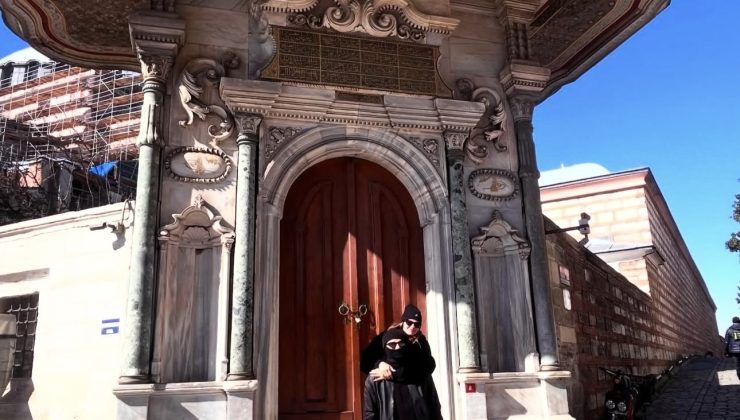 Icardi, İstanbul’un tarihi yerlerini maske takarak gezdi