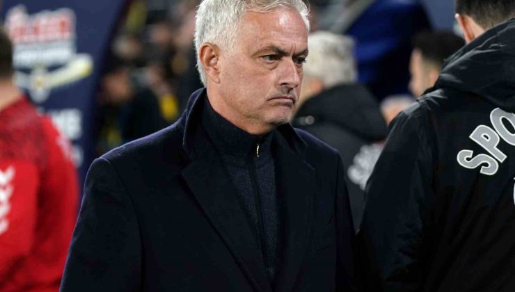 Jose Mourinho’dan 6 değişiklik