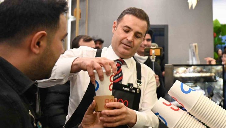 On On Kafe’nin yeni şubesi Paşaalanı’nda açıldı