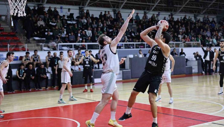 Sakarya Büyükşehir Basketbol takımı Beylikdüzü’nü evinde ağırlayacak