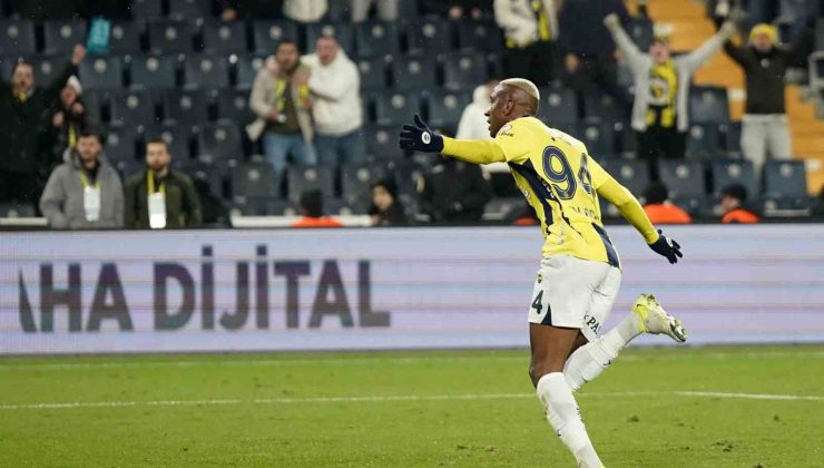 Talisca, Fenerbahçe formasıyla siftah yaptı