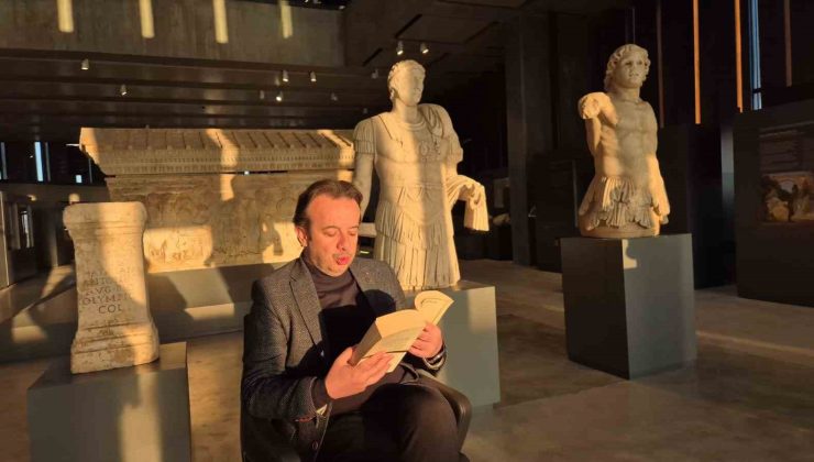 İlyada Destanı farklı seslerle Troya Müzesinde yankılandı