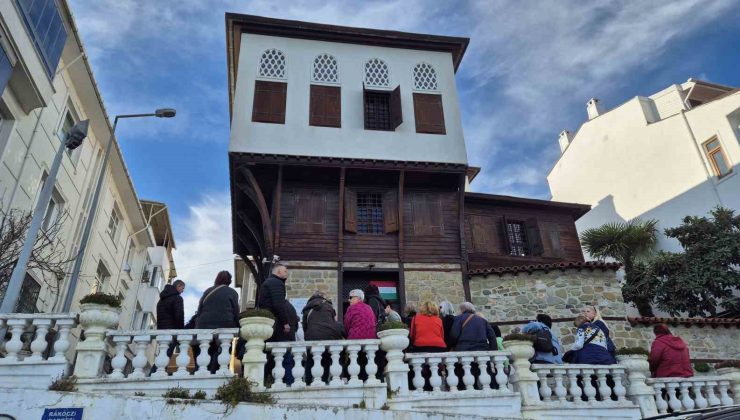 Macar Kralı’nın müzesi Bulgar turistlerin gözdesi oldu