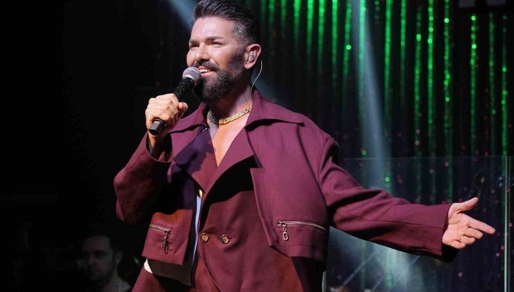 Bursa’da Mehmet Çevik’le bayram coşkusu