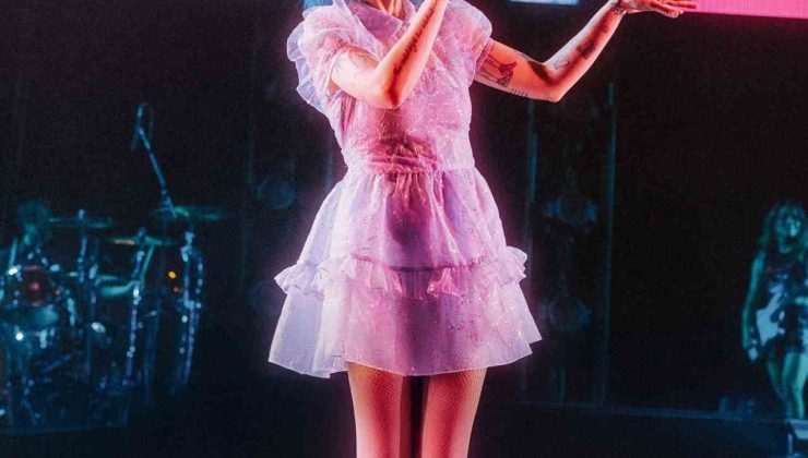 Ünlü yıldız Halsey’den konser öncesinde Türk hayranlarına dikkat çekici mesaj