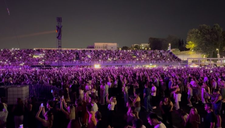 Dünyaca ünlü şarkıcı Justin Timberlake İstanbul’da konser verdi