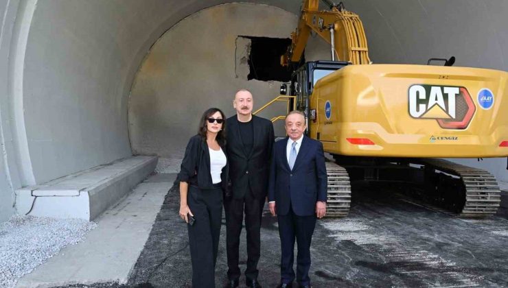 Cengiz İnşaat’ın yapımını üstlendiği Murovdağ Tüneli’nde ilk ışık göründü