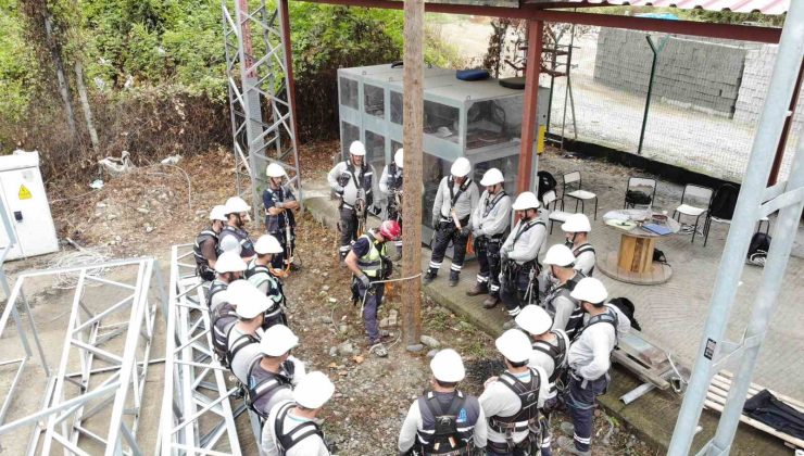 Çoruh EDAŞ’tan Saha Çalışanlarına ‘Yüksekte Güvenli Çalışma Eğitimi’
