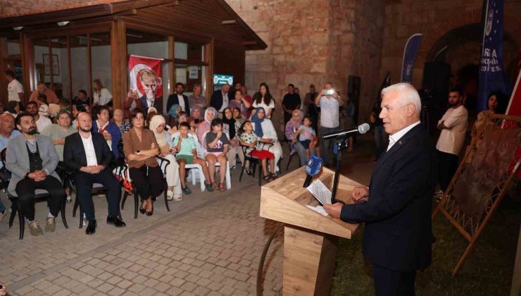 Karagöz, doğduğu şehirde yaşıyor