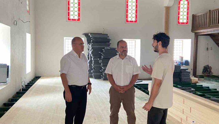 Muradiye Camii’nde restorasyon çalışmaları sürüyor