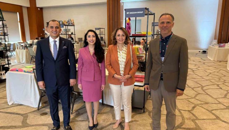 Mutfak ürünlerini Türk oyuncularla tanıtarak ülke ekonomisine katkı