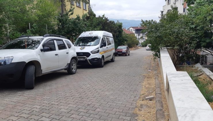 Sağlık çalışanı evinde ölü bulundu