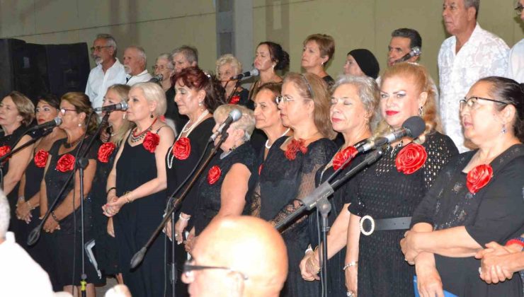 Sarımsaklı’da Türk Halk Müziği şöleni