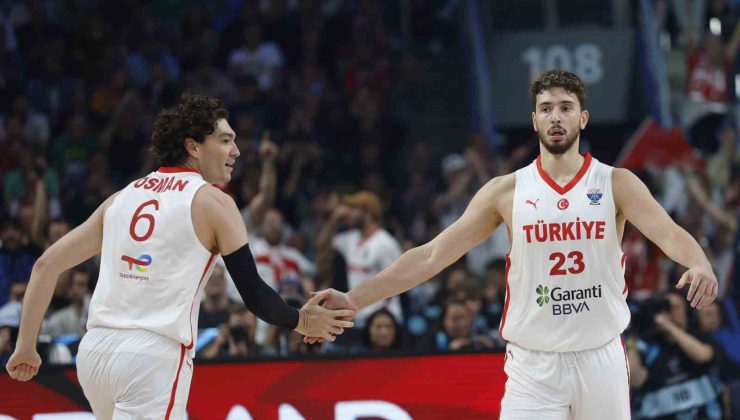 A Milli Erkek Basketbol Takımı ikinci kez Avrupa ikincisi oldu