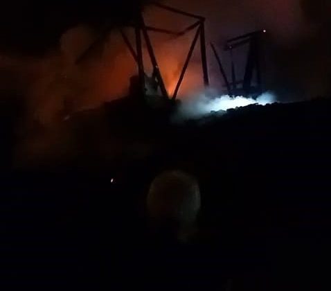 Bursa’da çıkan yangında samanlık kullanılamaz hale geldi