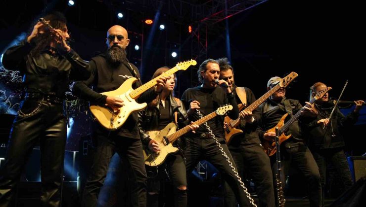 Edirne’de konser veren Kıraç, Güllü’yü andı