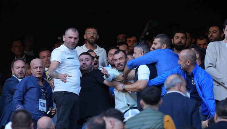 Fenerbahçe seçiminde tribünlerde gerginlik
