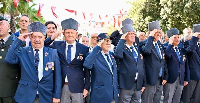 Gaziosmanpaşa’da kahraman gazilere saygı yürüyüşü yapıldı