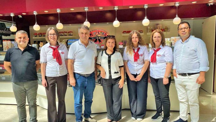 Kardelen kestane şekeri 26. şubesini bozüyük sarar AVM’de açtı