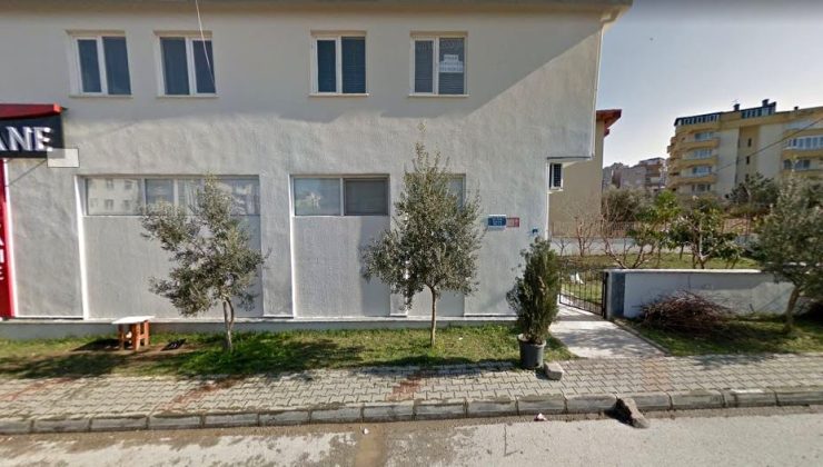 Mudanya’da kamuya ait zeytin ağaçları ve kaldırım yok oldu