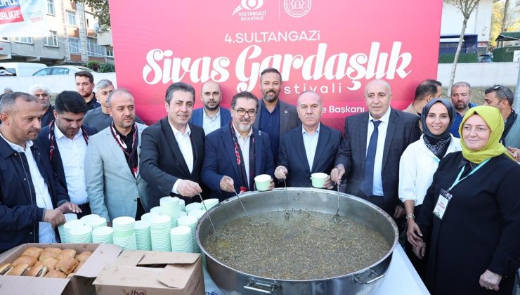 Sultangazi’de Sivas Gardaşlık Festivali renkli görüntülere sahne oldu