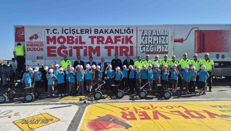 Tekirdağ’da mobil tırla trafik eğitimi