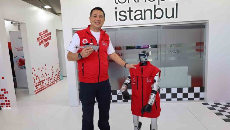 TEKNOFEST’te robot köpek ve insansı robotlar ilgi odağı oldu