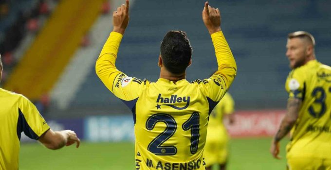 Trendyol Süper Lig: Kasımpaşa: 0 – Fenerbahçe: 1 (Maç devam ediyor)