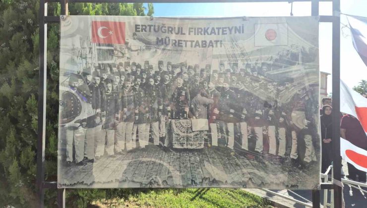 Türk Japon dostluğunun temeli orada atılmıştı: Japon ve Türk bayraklarıyla donatıldı