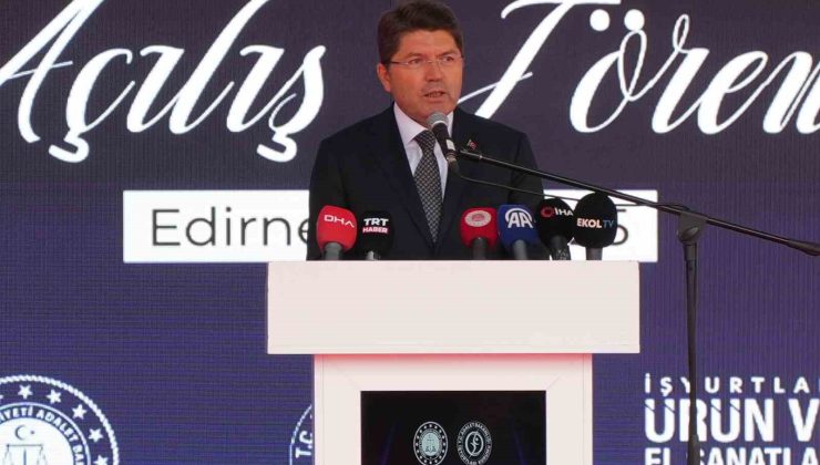 Adalet Bakanı Tunç: “Selimiye’nin gölgesinden İsrail’i lanetliyorum”