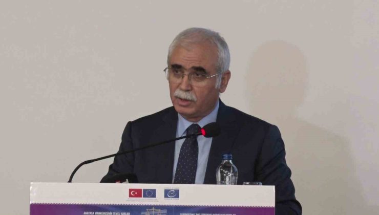 AYM Başkanı Özkaya: “Adalet terazisi, hakim ve savcıların elindedir. Bu terazi, dünyadaki en hassas terazidir”