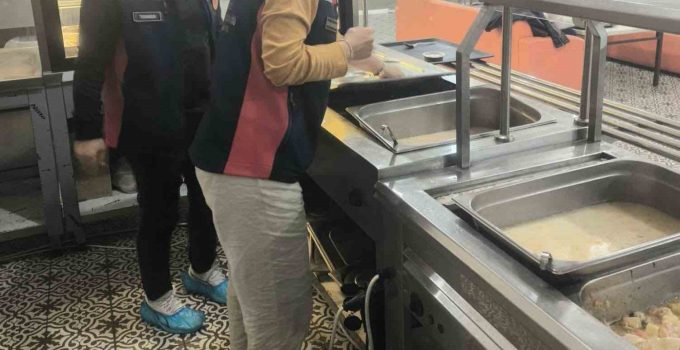 Çanakkale’de KYK yurt yemekhaneleri eş zamanlı denetlendi