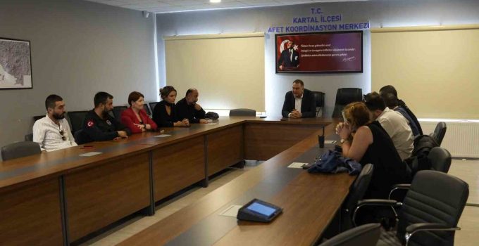 Deprem sonrası Kartal’da acil değerlendirme