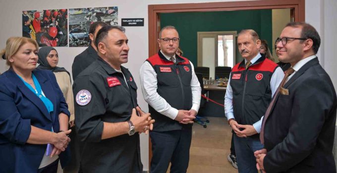 Esenyurt Belediyesi’nden hayat kurtaran hizmet: İlk Yardım Eğitim Merkezi açıldı