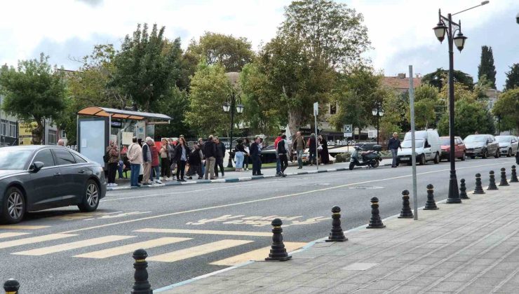 Tekirdağ’da deprem vatandaşlarda paniğe neden oldu