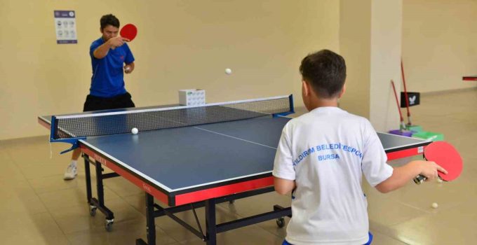 Yıldırımlı çocuklara yaz-kış spor imkanı