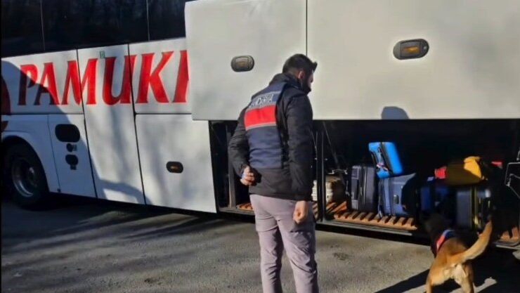 Bilecik’te aranan şahıslar için eş zamanlı operasyon