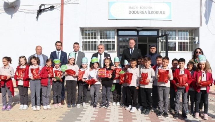 Bozüyük’te kaymakam ve öğrenciler kitapla buluştu