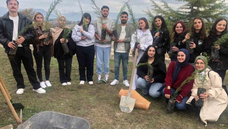 BŞEÜ Söğüt MYO’da yeni fidanlar toprakla buluştu