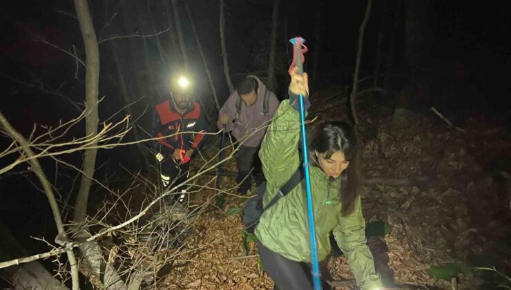 Bursa’da Saitabat Şelalesi’nde kaybolan iki kişi kurtarıldı