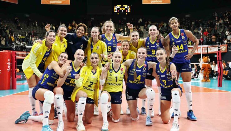 Eczacıbaşı Dynavit, evinde Fenerbahçe’ye mağlup oldu