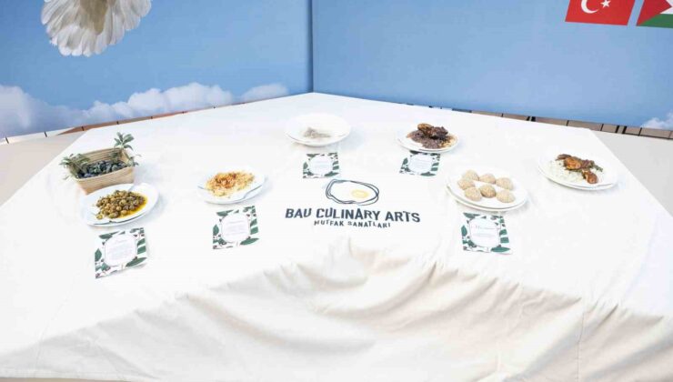 Filistin’le dayanışmada yemekler kırık tabaklarda sergilendi