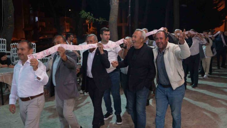 Gelin ve damada 15 metrelik para kurdelesi